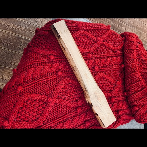 BEAUTIFUL RUSTIC LOG CANDLE HOLDER - Picture 5 of 6